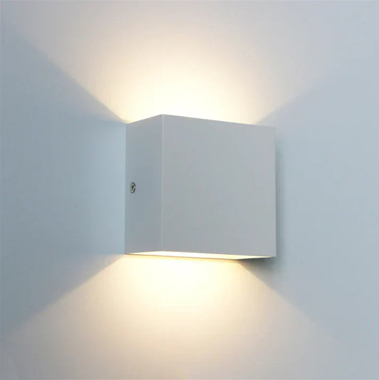 Aluminium kubus wandmontagelamp