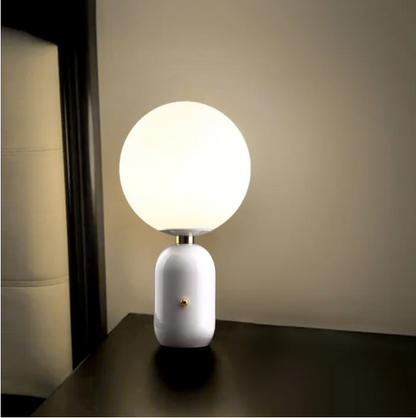 WinterGlo - Moderne creatieve tafellamp met Scandinavisch design