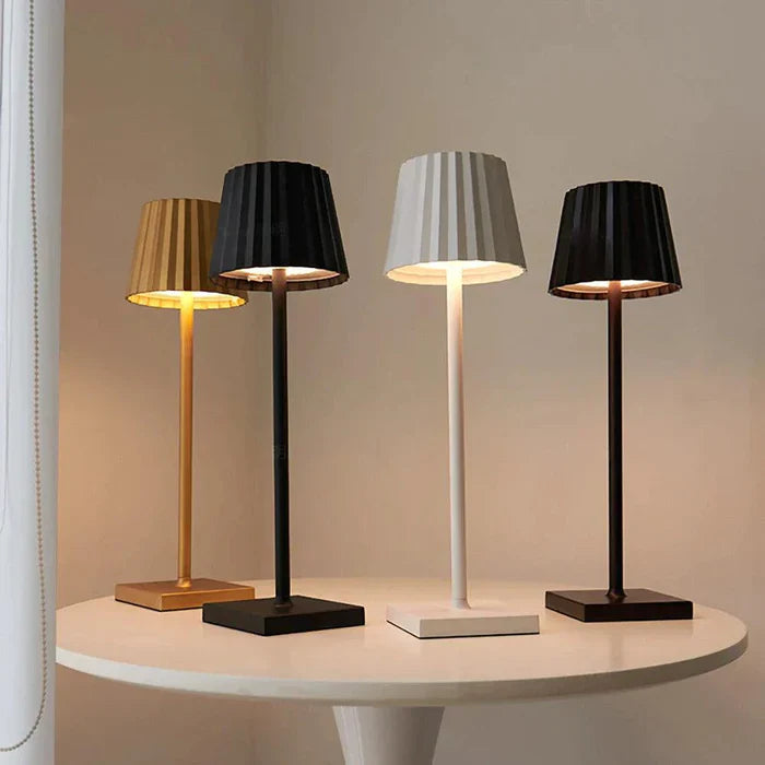 Draadloze LED-tafellamp, perfect voor moderne woonruimtes en stijlbewuste gebruikers