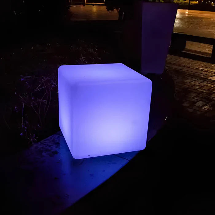 CubeGlow – kubusvormige tuinlamp