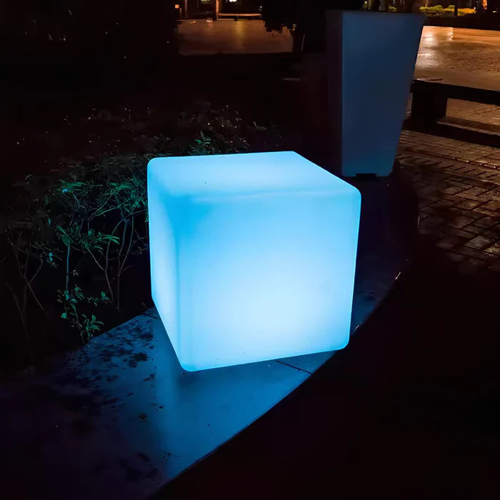 CubeGlow – kubusvormige tuinlamp