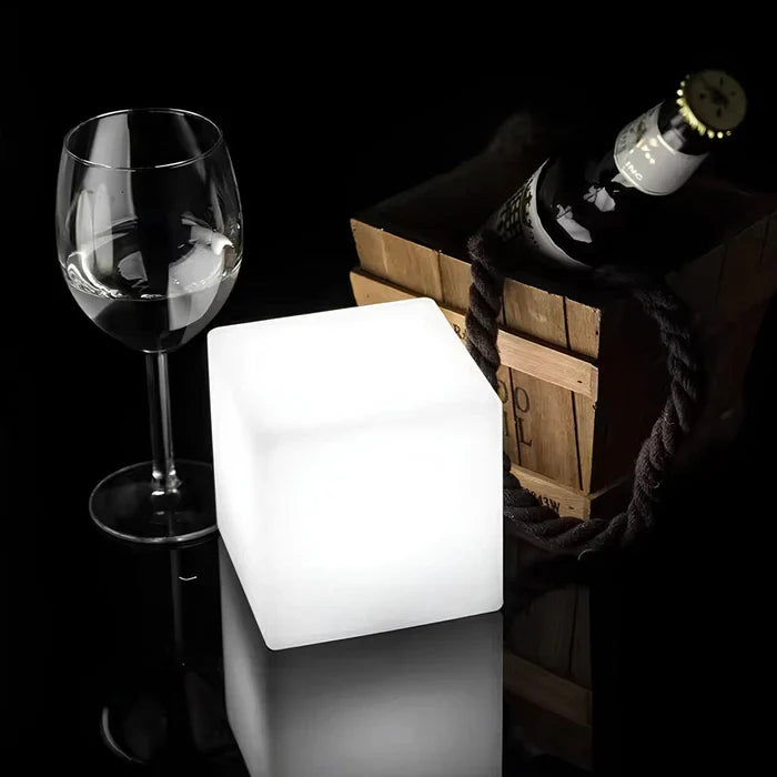 CubeGlow – kubusvormige tuinlamp