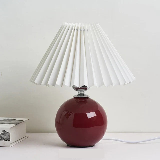 Antiek geplooid – vintage tafellamp met plooien