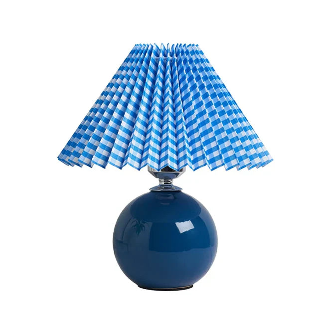 Antiek geplooid – vintage tafellamp met plooien