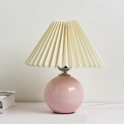 Antiek geplooid – vintage tafellamp met plooien