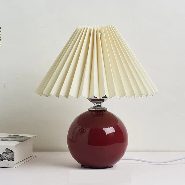 Antiek geplooid – vintage tafellamp met plooien