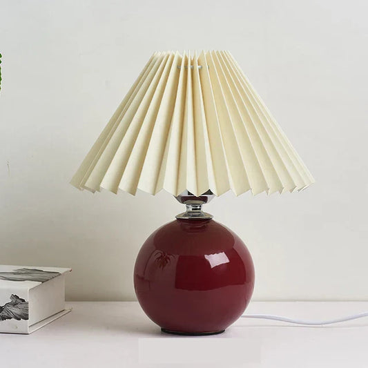 Antiek geplooid – vintage tafellamp met plooien