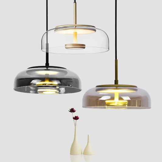 Moderne hanglamp voor de keukentafel