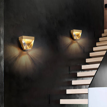 Angellamp | Stralende wandverlichting met artistiek lichtdesign