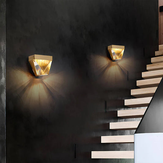 Angellamp | Stralende wandverlichting met artistiek lichtdesign
