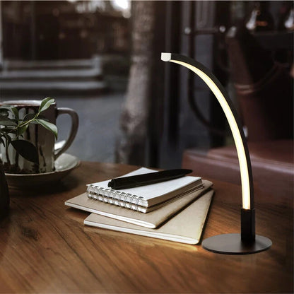 Moderne tafellamp zwart incl. LED - Finn