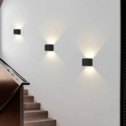 De verstelbare zenGlow wandlamp met bewegingssensor